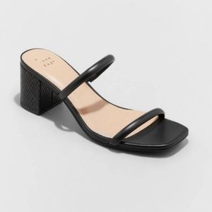 A New Day Cris Sandals - Black Size 5